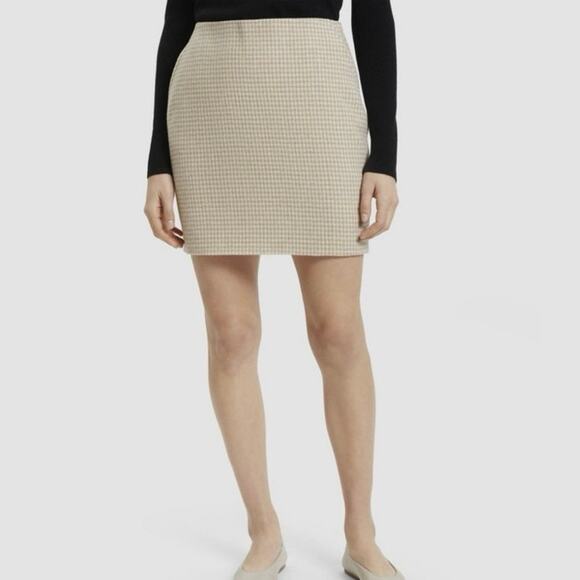 NWOT Women’s Theory Houndstooth Mini
Wool/Cashmere Pencil Skirt in Tan SZ 0 - Picture 4 of 7